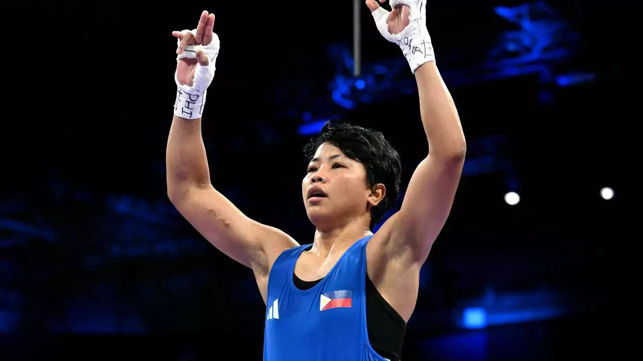 aira villegas advancing to quarterfinals